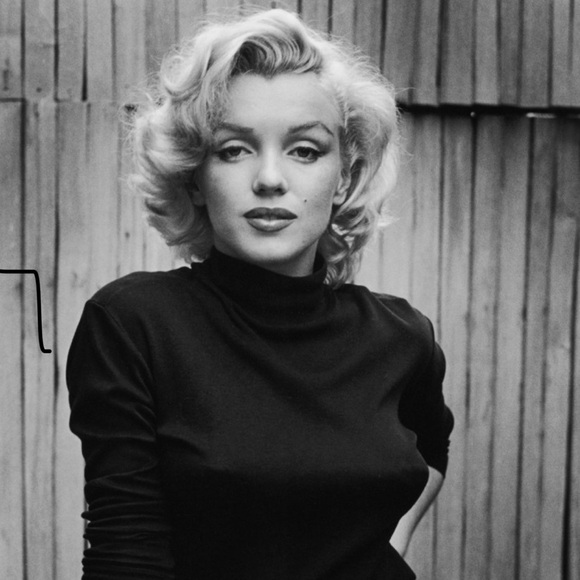 Meet your Posher, Stephanie - Picture 5 of 5